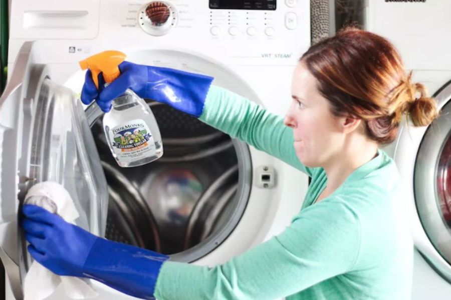 vệ sinh máy giặt bằng baking soda